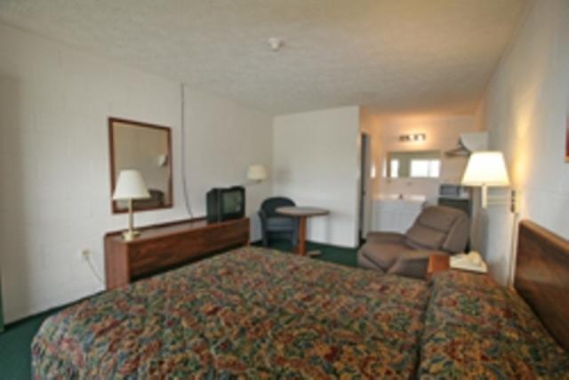 Hotel Lake Anna Glenora 部屋 写真